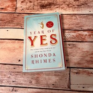 Year of Yes by Shonda Rhimes - Light Blue & Red Cover